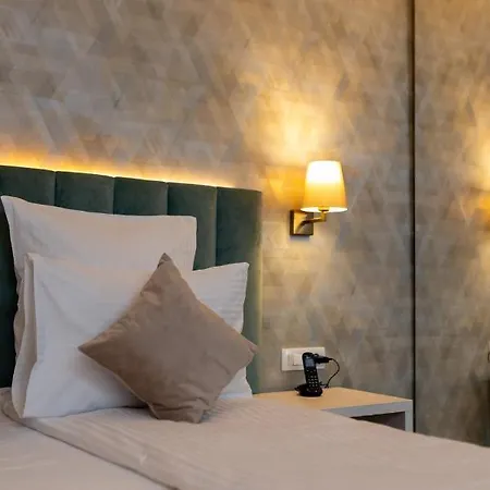 Joyme Hotel
